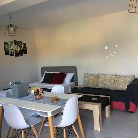 La Casa Di Elen Apartment Plati Exterior photo