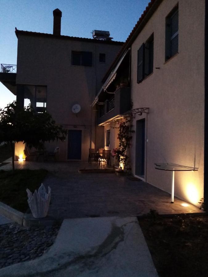 La Casa Di Elen Apartment Plati